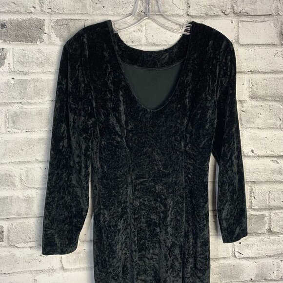 Vintage Black Crushed Velvet Fit and Flare Midi Witchy Dress - Picture 6 of 14